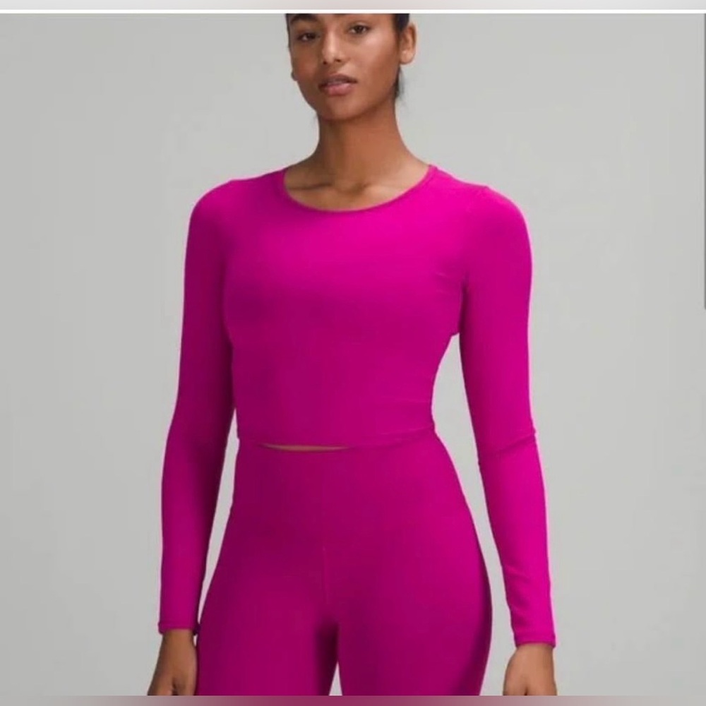 NWT LULUEMON Vivid Plum Wunder Train Cropped LS Size 8 - Discontinued color